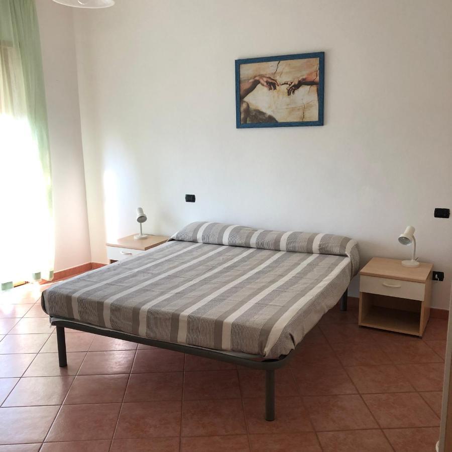 Appartamento In Centro Tortolì Exteriör bild