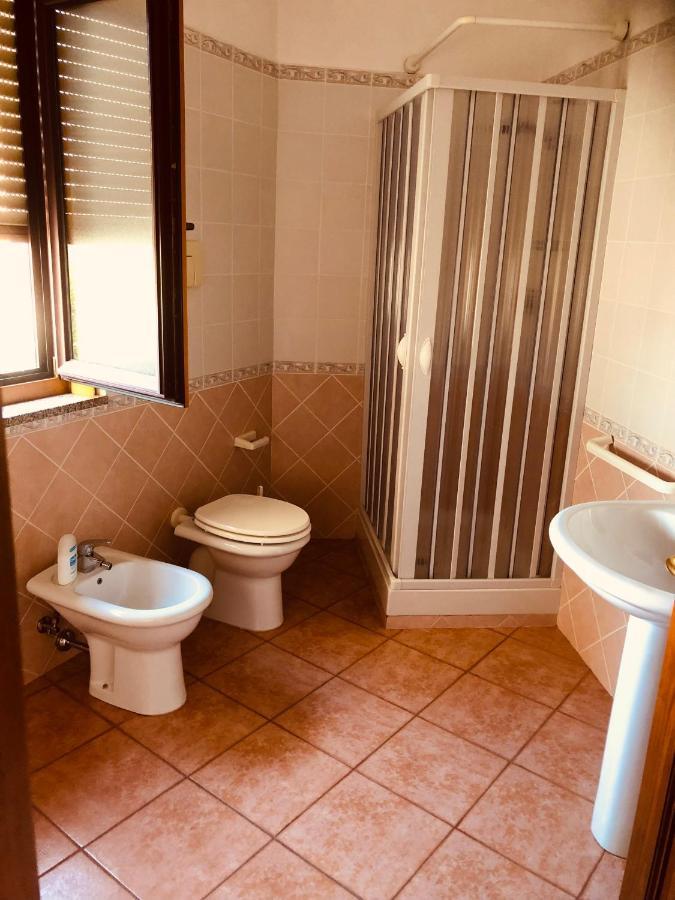 Appartamento In Centro Tortolì Exteriör bild